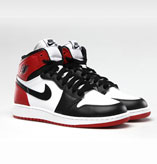 AIR JORDAN1 RETRO HI OG "つま黒" 2013年