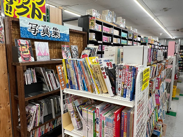 漫画・一般書籍・本コーナー7